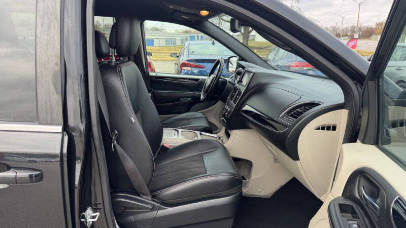 2020 Dodge Grand Caravan SXT