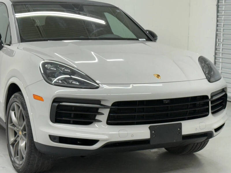 2020 Porsche Cayenne S Coupe
