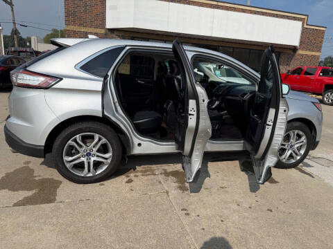 2017 Ford Edge Titanium