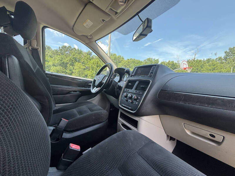 2017 Dodge Grand Caravan SE