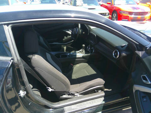 2018 Chevrolet Camaro LS