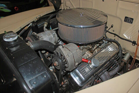 1948 Ford Super Deluxe