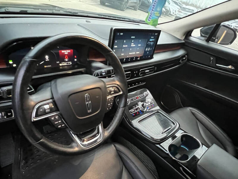 2023 Lincoln Nautilus Reserve