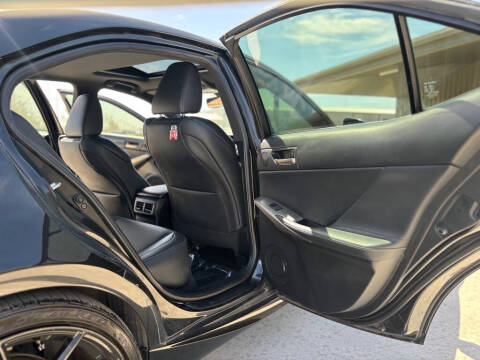 2018 Lexus IS 350