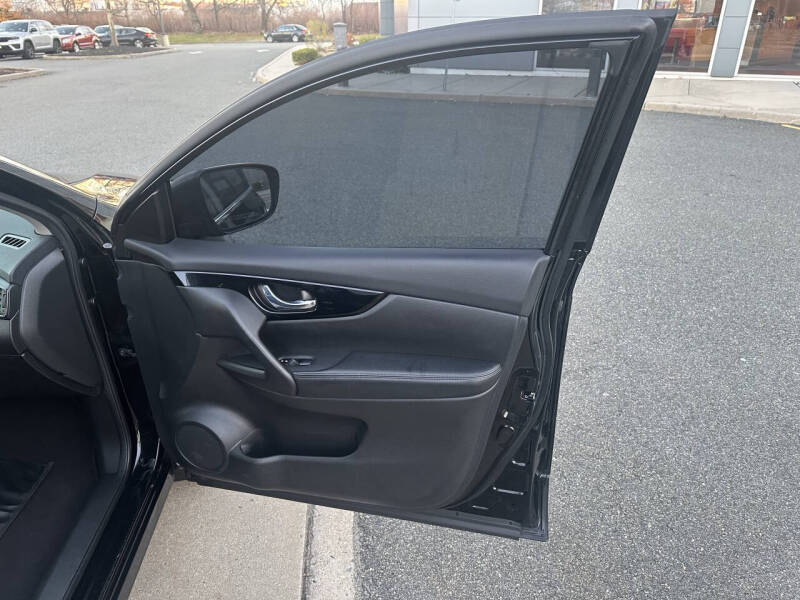 2018 Nissan Rogue Sport SV