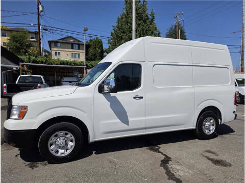 2017 Nissan NV