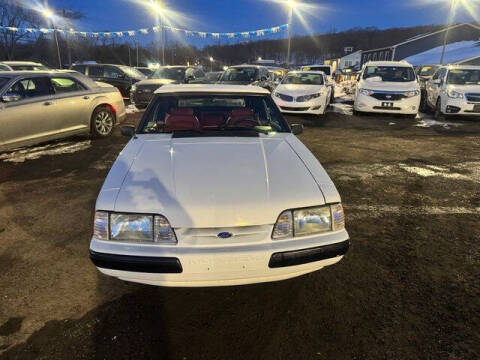 1990 Ford Mustang