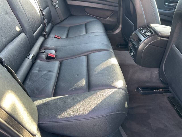 2015 BMW 5 Series 528i