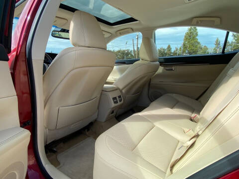 2015 Lexus ES 350 Crafted Line