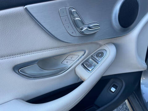 2017 Mercedes-Benz C-Class C 300