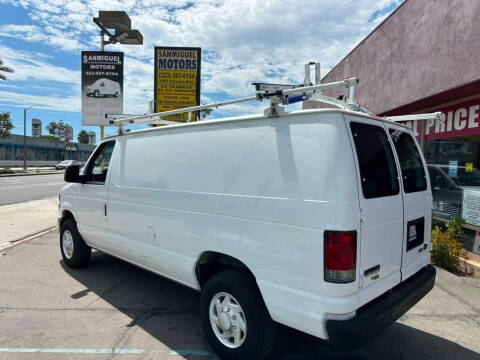 2011 Ford E-Series E-350 SD