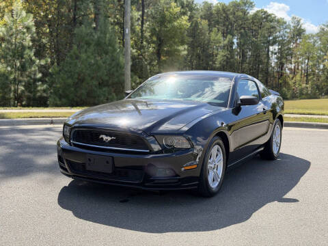 2014 Ford Mustang V6