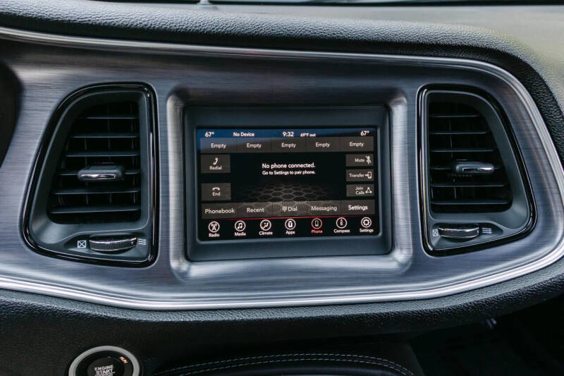 2017 Dodge Challenger