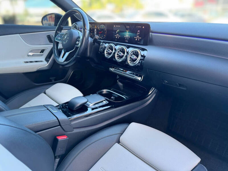 2021 Mercedes-Benz A-Class A 220 4MATIC