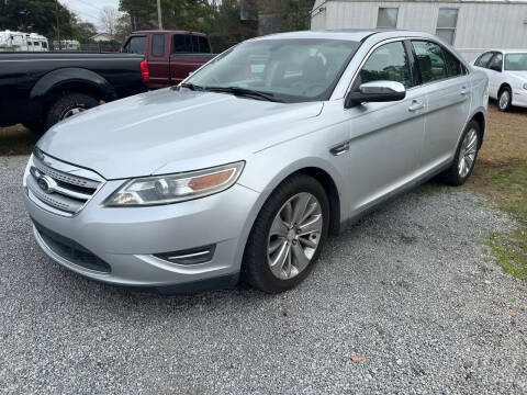 2011 Ford Taurus for sale at Baileys Truck and Auto Sales in Florence SC