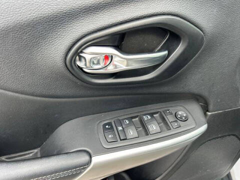 2022 Jeep Cherokee X