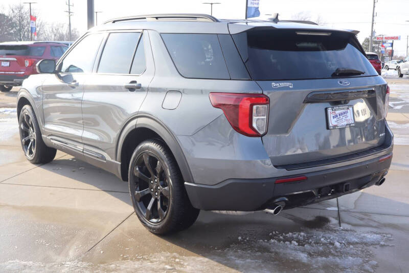 2023 Ford Explorer ST-Line