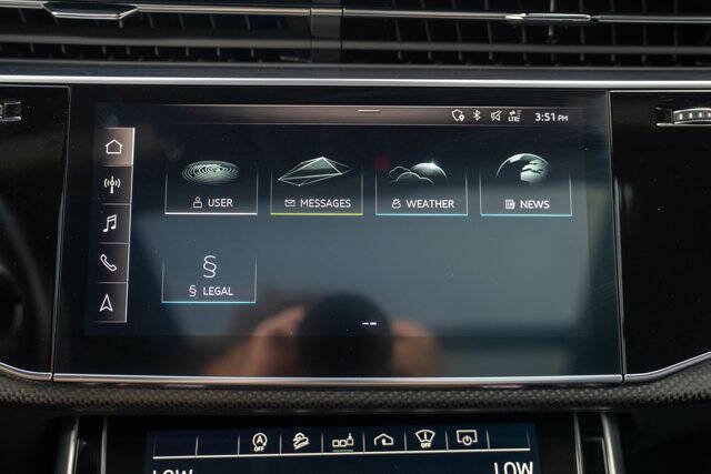 2020 Audi RS Q8 30