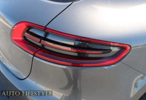 2015 Porsche Macan S