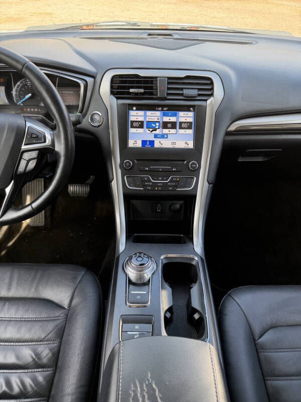 2017 Ford Fusion Hybrid SE