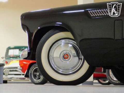 1956 Ford Thunderbird