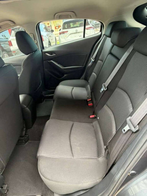 2015 Mazda MAZDA3 s Touring