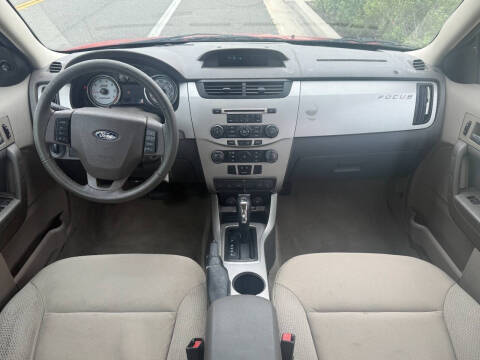 2008 Ford Focus SES