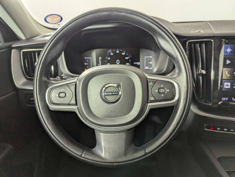 2019 Volvo XC60 T6 Momentum