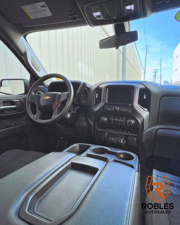 2021 Chevrolet Silverado 1500 Custom