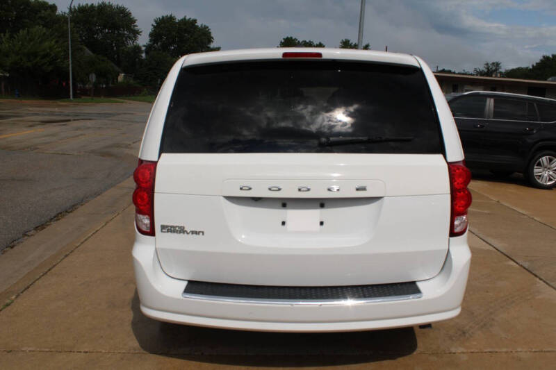 2020 Dodge Grand Caravan SE