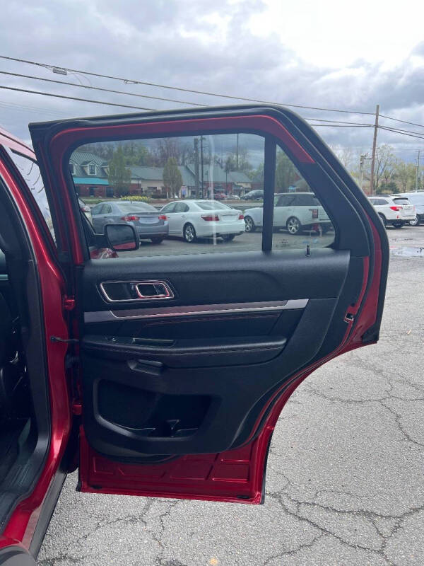 2016 Ford Explorer Sport