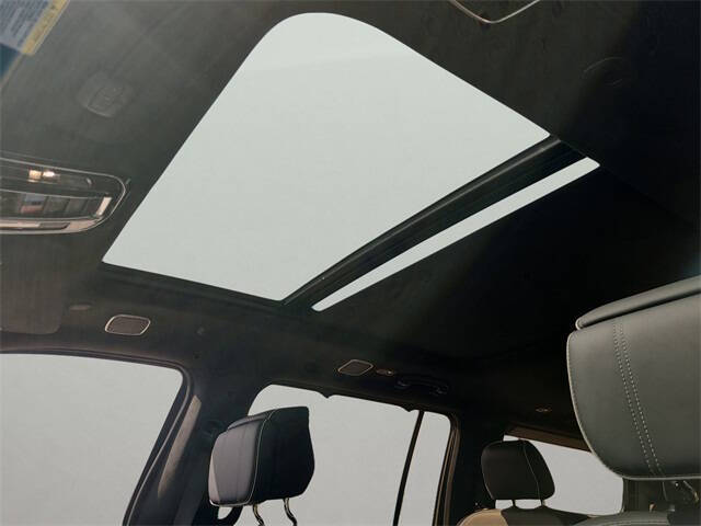 2024 Jeep Grand Wagoneer Obsidian