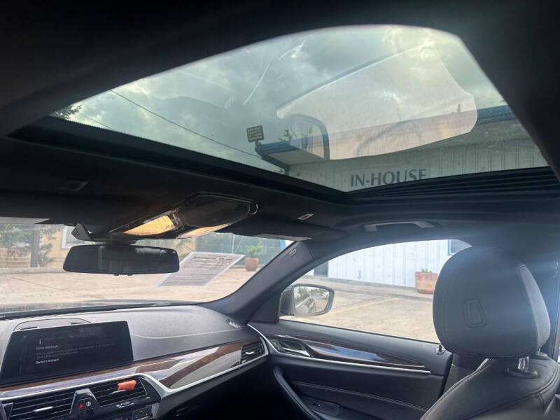 2017 BMW 5 Series 540i xDrive