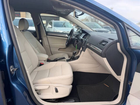 2017 Volkswagen Golf Alltrack