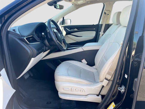 2023 Buick Enclave Premium