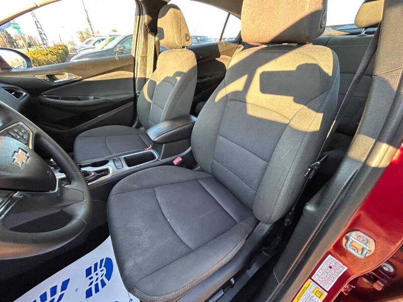 2018 Chevrolet Cruze LT Auto