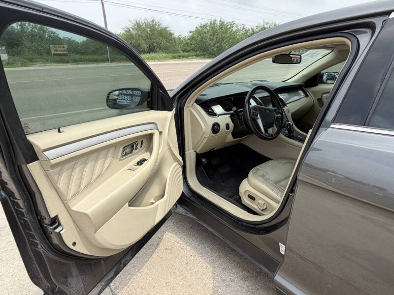 2015 Ford Taurus SEL