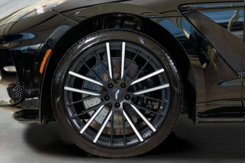 2025 Aston Martin DBX 707