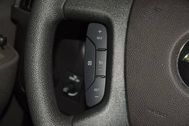 2025 Chevrolet Express 2500