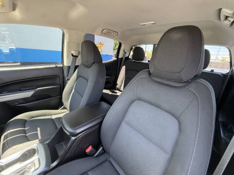 2017 Chevrolet Colorado LT