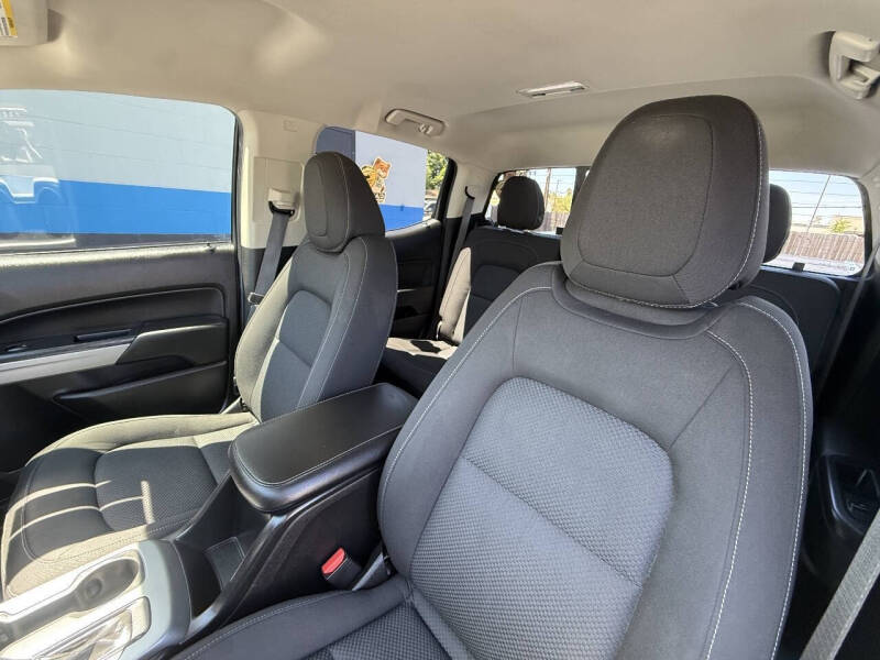 2017 Chevrolet Colorado LT