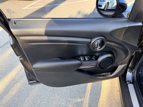 2018 MINI Hardtop 4 Door Cooper