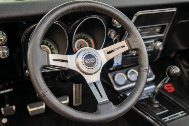 1967 Chevrolet Camaro 21