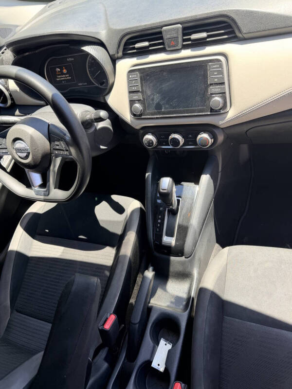 2020 Nissan Versa SV
