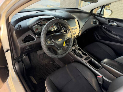 2017 Chevrolet Cruze LS Auto