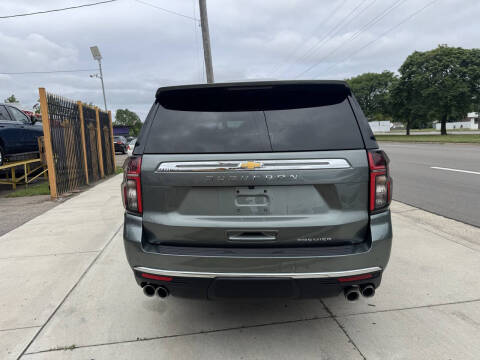 2023 Chevrolet Suburban Premier