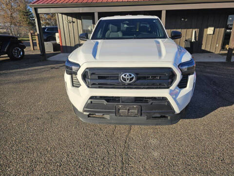 2024 Toyota Tacoma SR