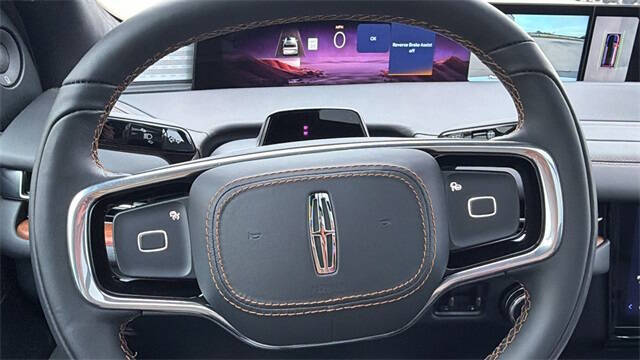 2025 Lincoln Navigator Black Label