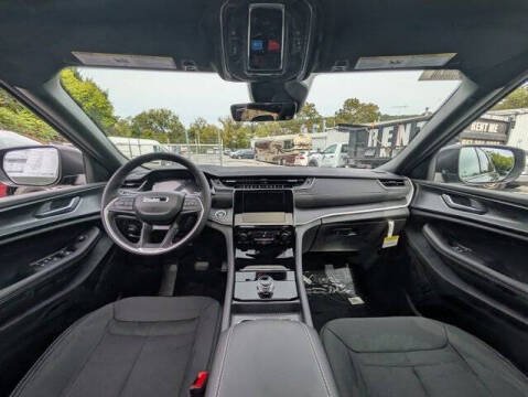 2025 Jeep Grand Cherokee L Laredo X