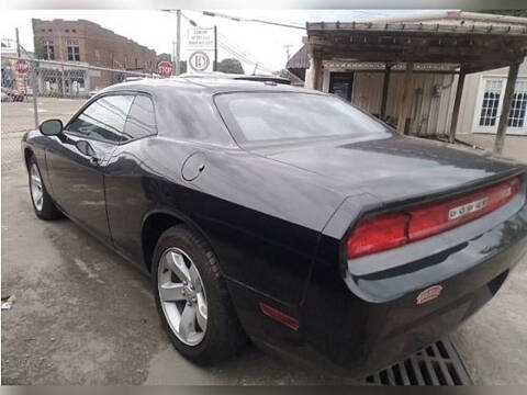 2010 Dodge Challenger SE